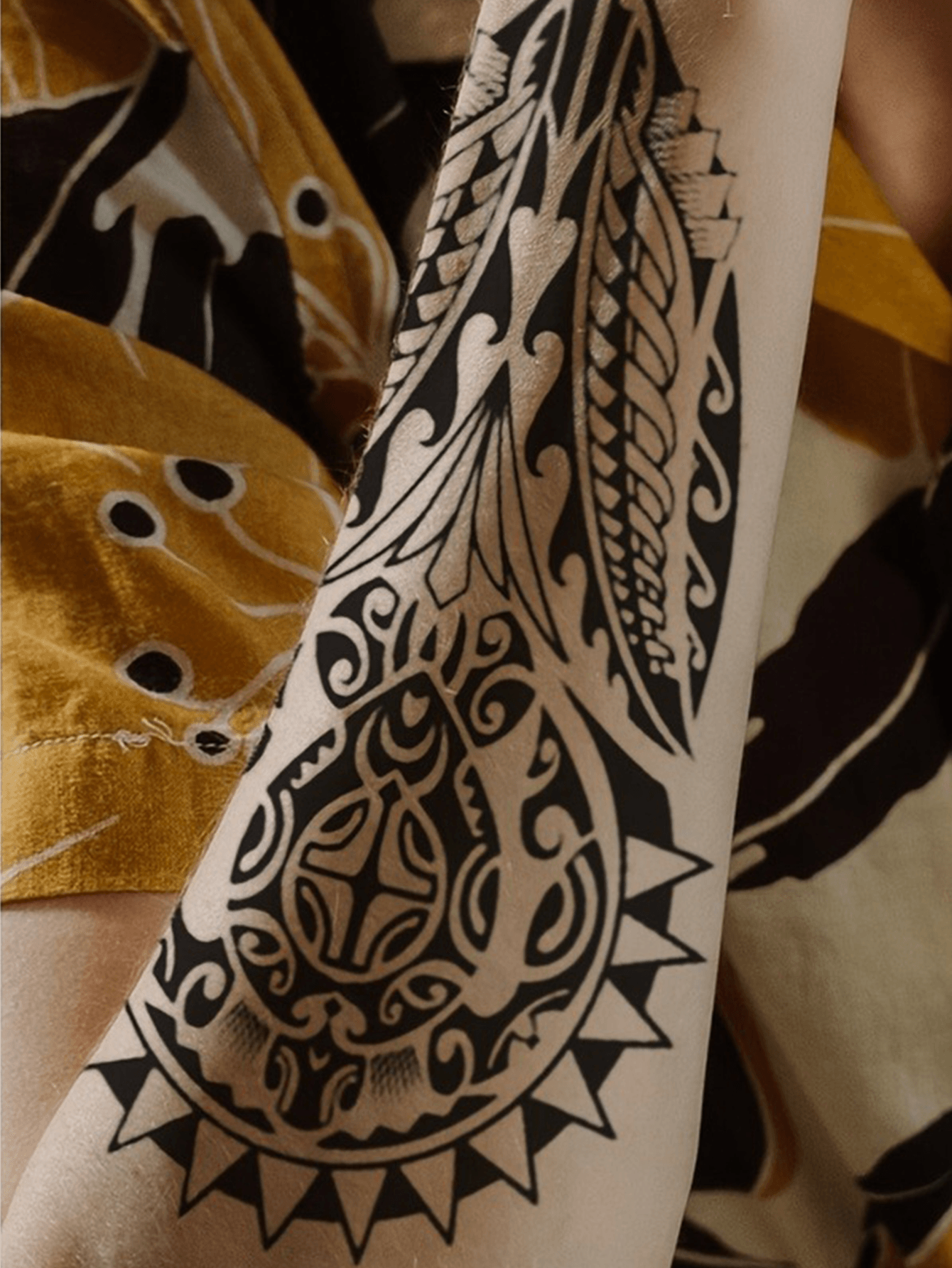 Tribal Men’s Temporary Tattoo Sticker